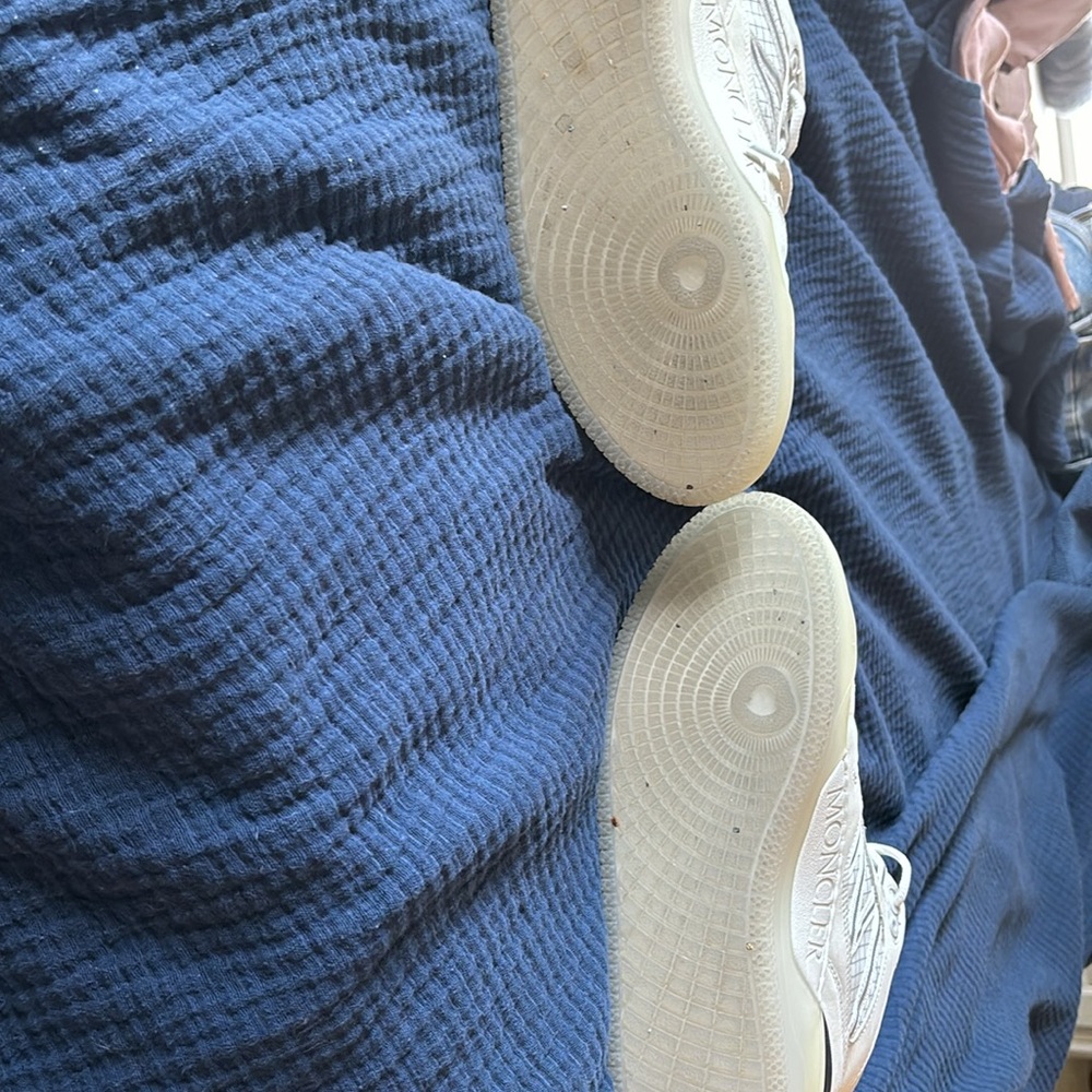 Moncler Pivot Sneakers Mens size 43 - Picture 5 of 7